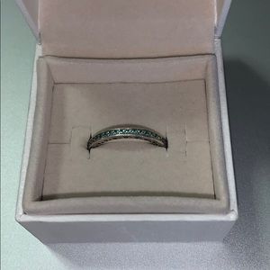 Pandora Jewelry - Disney Parks Pandora Sparkle & Hearts Ring Pandora Jewelry - Disney Parks Pandora Sparkle & Hearts Ring